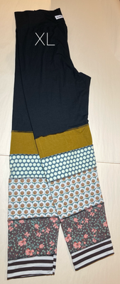 One of a Kind bamboo leggings XL