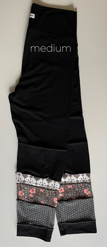 One of a Kind bamboo leggings -M